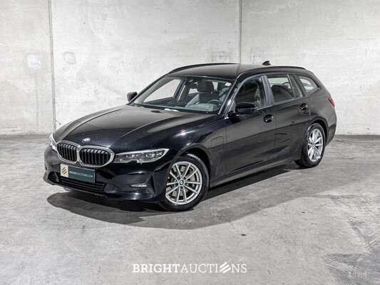 BMW 330e Touring G21 184pk 2021 (Origineel-NL + 1e Eigenaar), K-451-VL