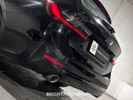 BMW 330e Touring G21 184pk 2021 (Origineel-NL + 1e Eigenaar), K-451-VL