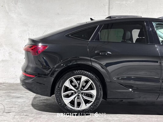 Audi e-tron Sportback 50 Quattro Business Edition Plus 71 kWh 313pk 2020 (Origineel-NL + 1e Eigenaar), J-814-JP