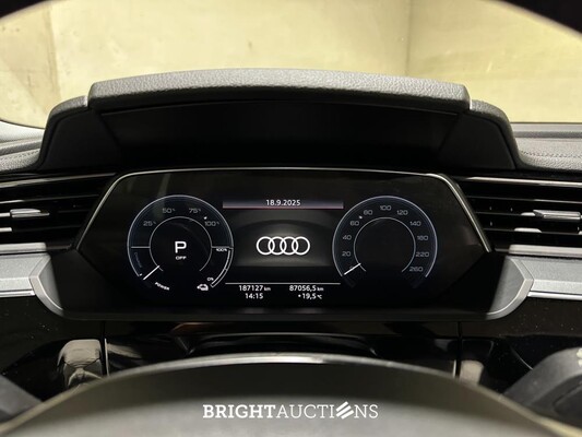 Audi e-tron Sportback 50 Quattro Business Edition Plus 71 kWh 313pk 2020 (Origineel-NL + 1e Eigenaar), J-814-JP