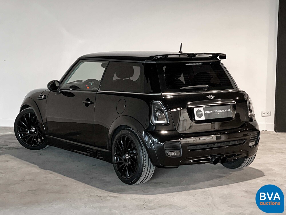 Mini Cooper 1.6 JCW-Pakket 122pk 2010, J-765-HJ