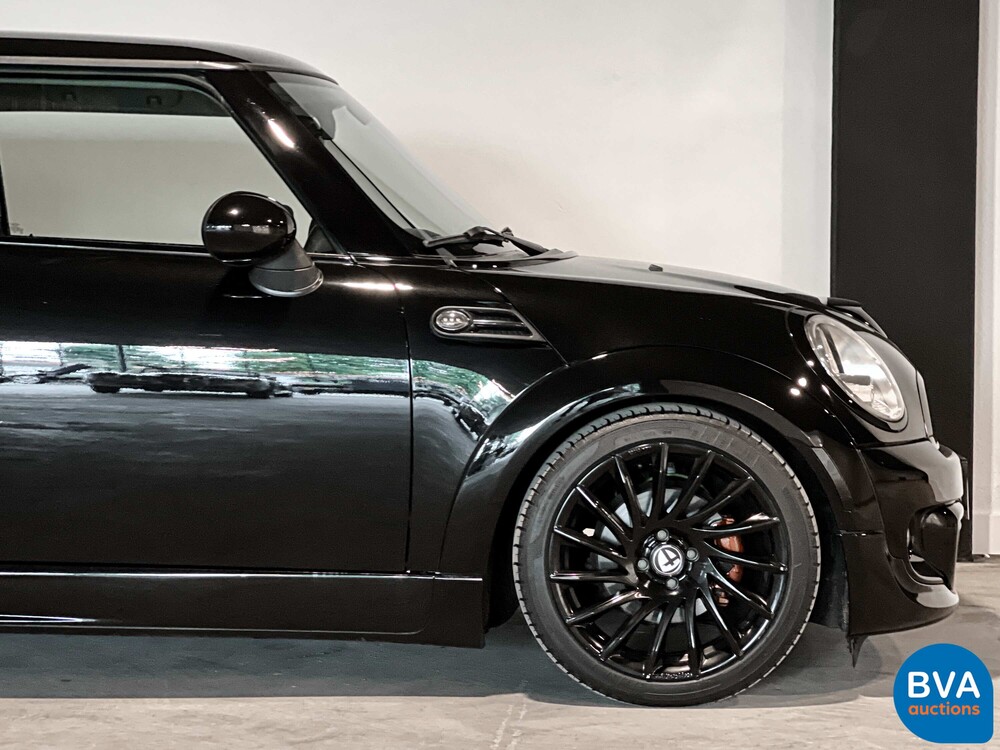 Mini Cooper 1.6 JCW-Pakket 122pk 2010, J-765-HJ
