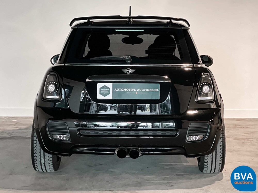 Mini Cooper 1.6 JCW-Pakket 122pk 2010, J-765-HJ