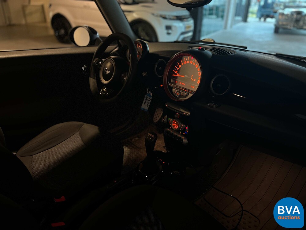 Mini Cooper 1.6 JCW-Pakket 122pk 2010, J-765-HJ
