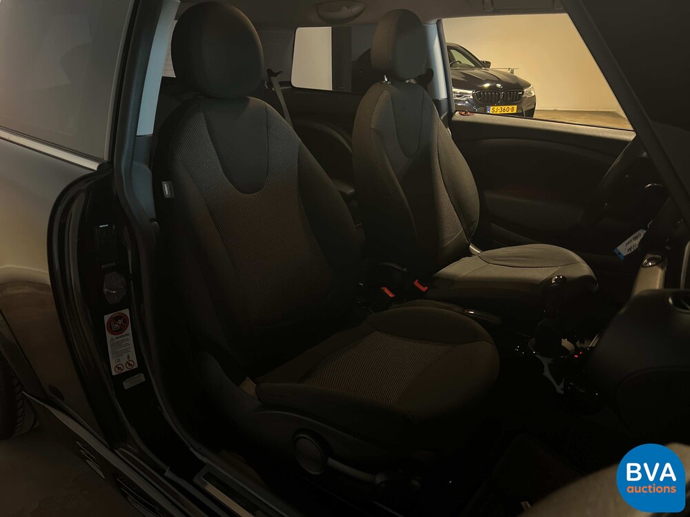Mini Cooper 1.6 JCW-Pakket 122pk 2010, J-765-HJ