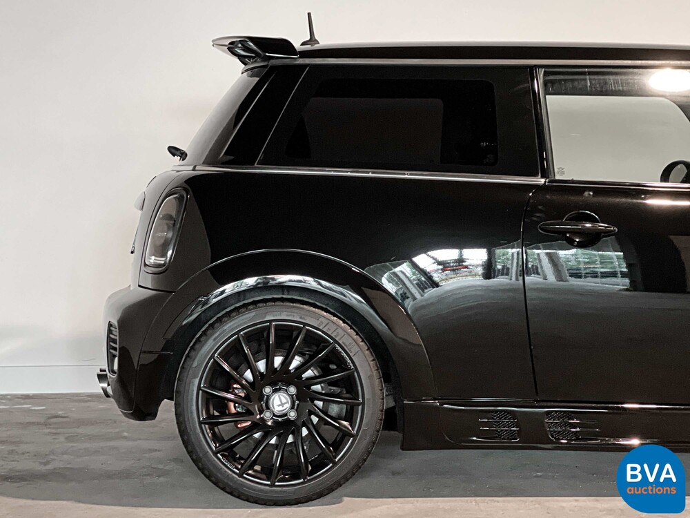 Mini Cooper 1.6 JCW-Pakket 122pk 2010, J-765-HJ