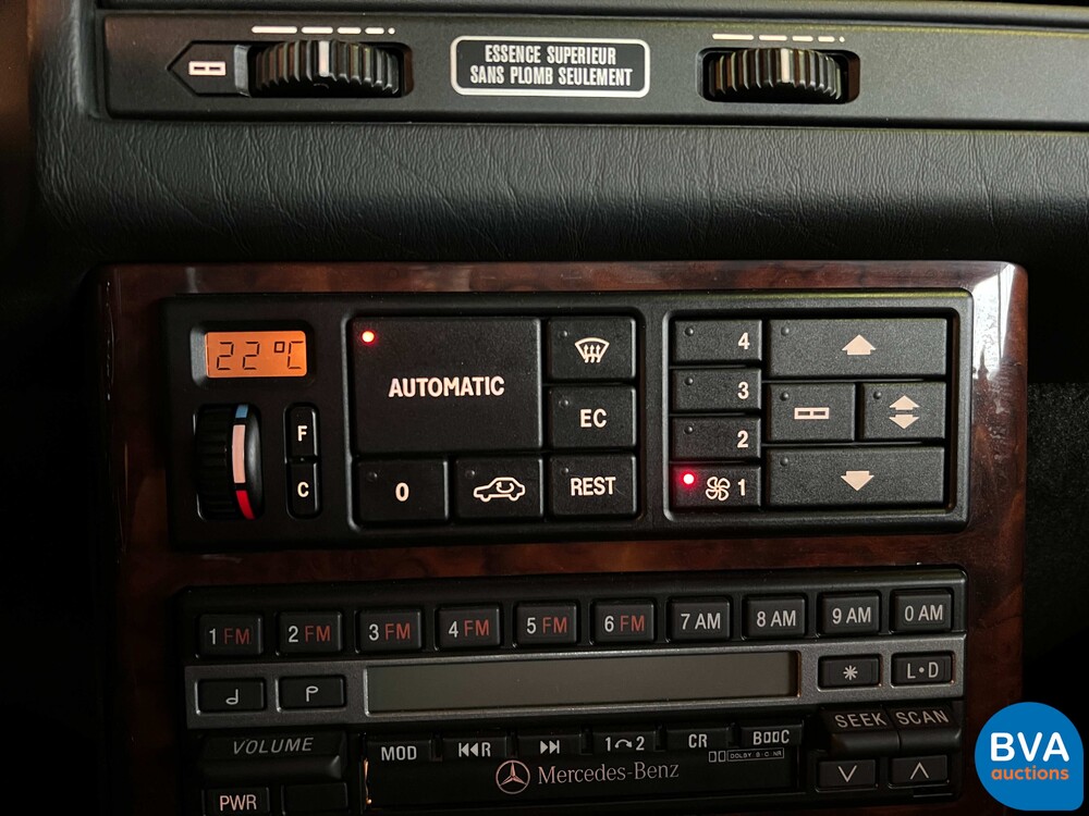 Mercedes-Benz SL500 Roadster 5.0L V8 Cabriolet 326pk 1991