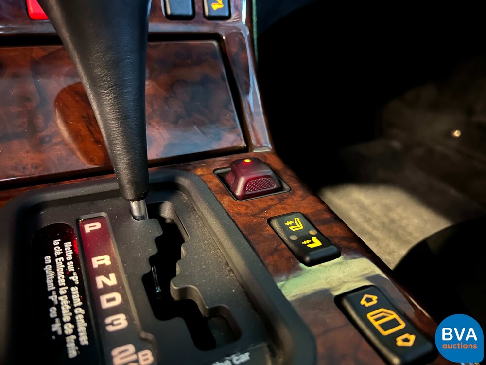 Mercedes-Benz SL500 Roadster 5.0L V8 Cabriolet 326pk 1991