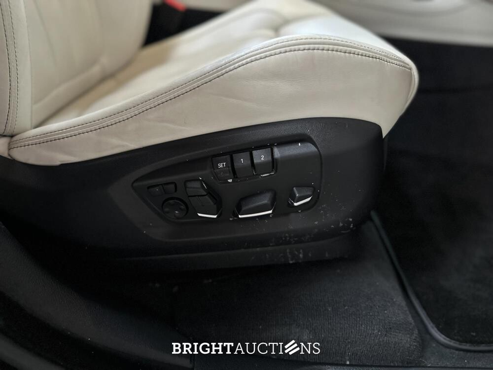 BMW X5M 4.4 V8 M-Sport F85 576pk 2015