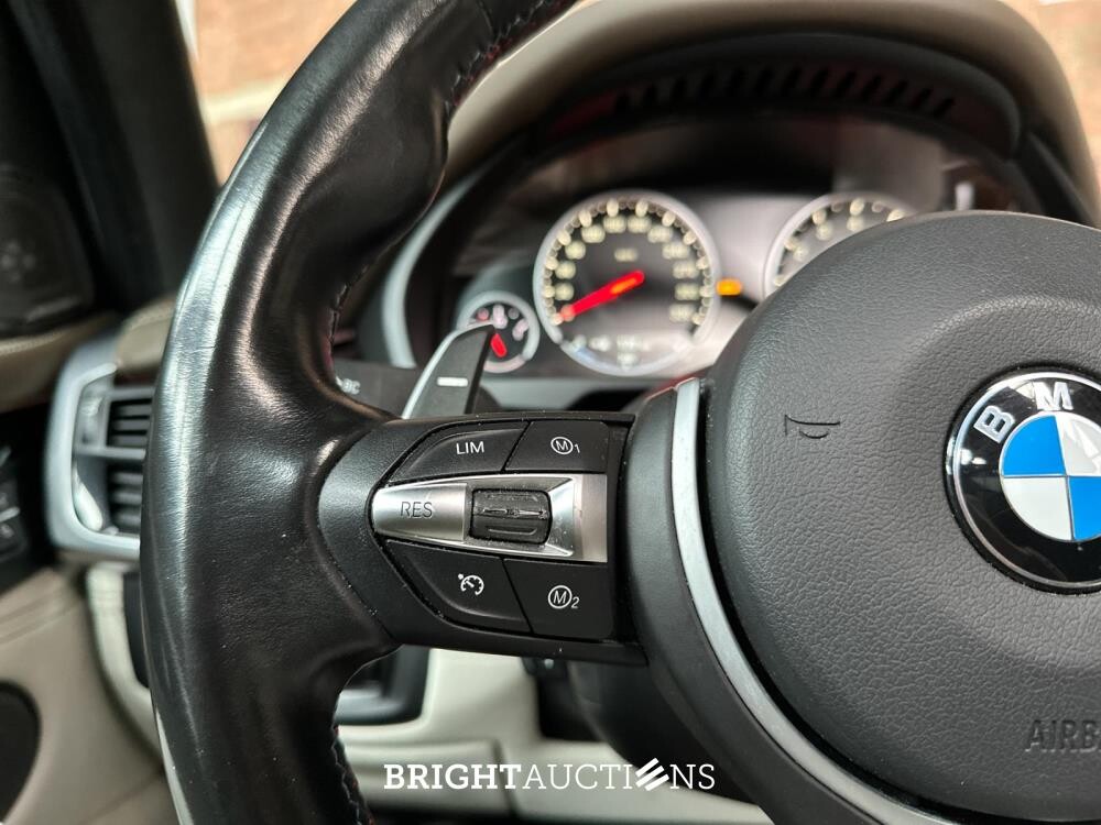 BMW X5M 4.4 V8 M-Sport F85 576pk 2015