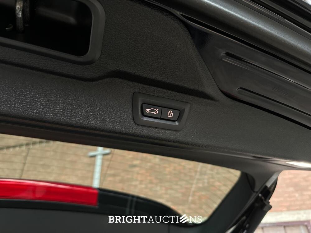 BMW X5M 4.4 V8 M-Sport F85 576pk 2015