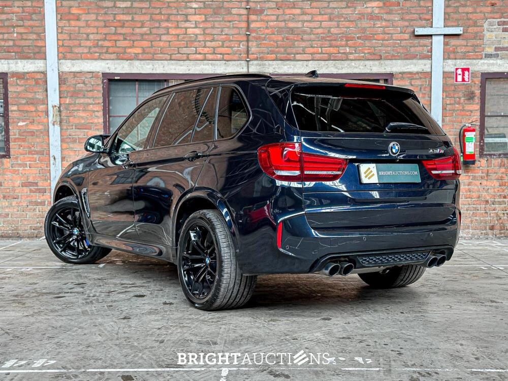 BMW X5M 4.4 V8 M-Sport F85 576pk 2015