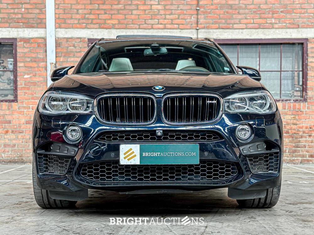BMW X5M 4.4 V8 M-Sport F85 576pk 2015
