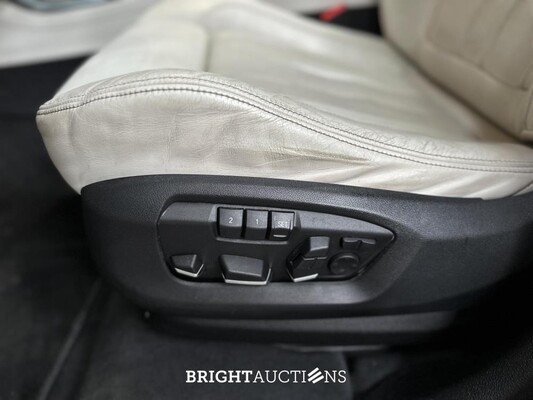 BMW X5M 4.4 V8 M-Sport F85 576pk 2015