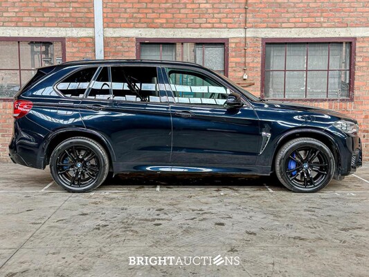 BMW X5M 4.4 V8 M-Sport F85 576pk 2015