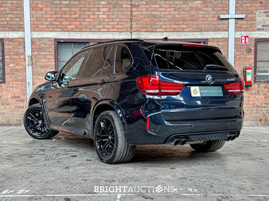 BMW X5M 4.4 V8 M-Sport F85 576pk 2015