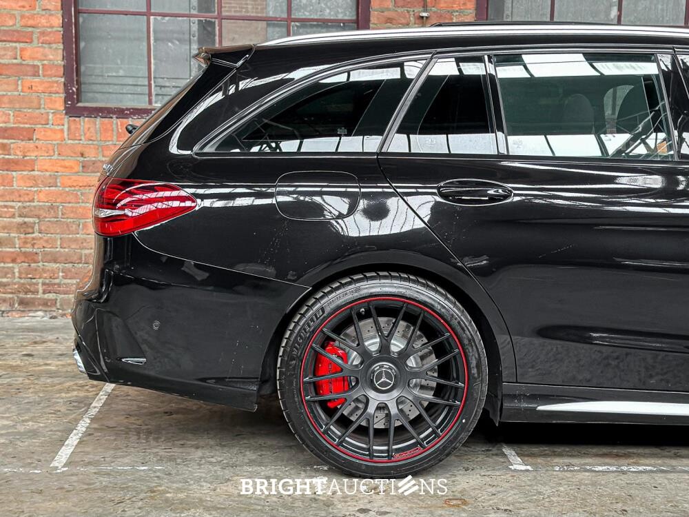 Mercedes-Benz C63s AMG Estate C-klasse V8 510pk 2019 -FACELIFT-, P-041-VR