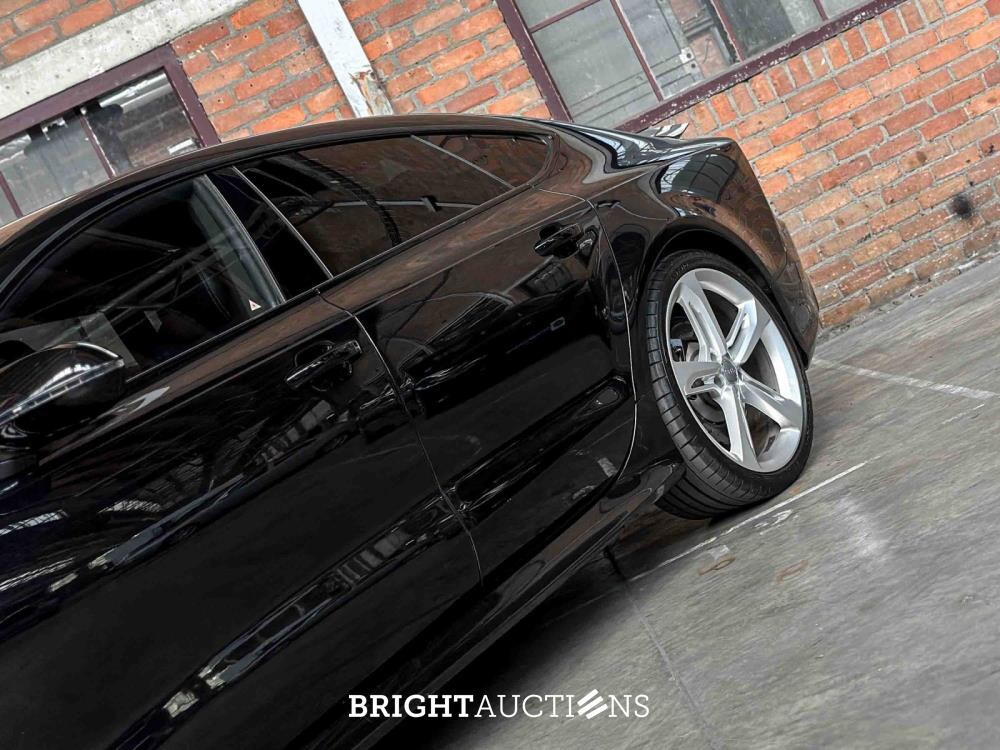 Audi RS7 Sportback 4.0 TFSI V8 Quattro (CARBON) Pro Line Plus 560hp 2014, L-401-XJ