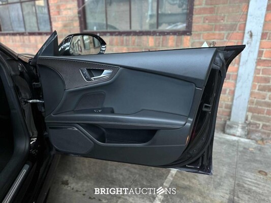 Audi RS7 Sportback 4.0 TFSI V8 Quattro (CARBON) Pro Line Plus 560pk 2014, L-401-XJ