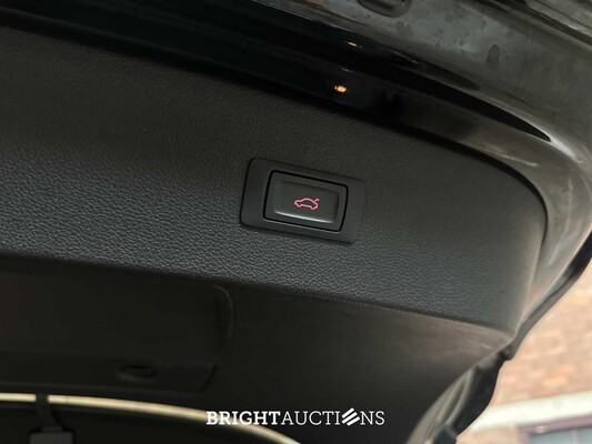 Audi RS7 Sportback 4.0 TFSI V8 Quattro (CARBON) Pro Line Plus 560pk 2014, L-401-XJ