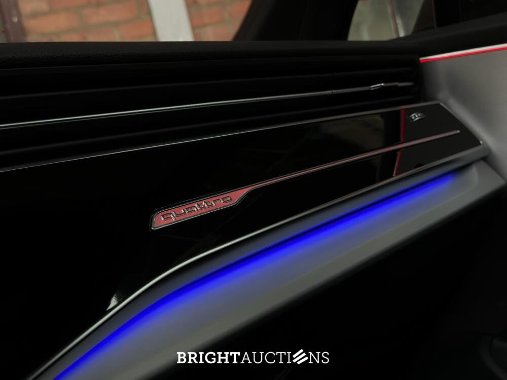 Audi Q7 60 TFSI e Quattro 489pk Pro Line S Competition S-Line 2023 Plug-In Hybrid, T-664-RT 