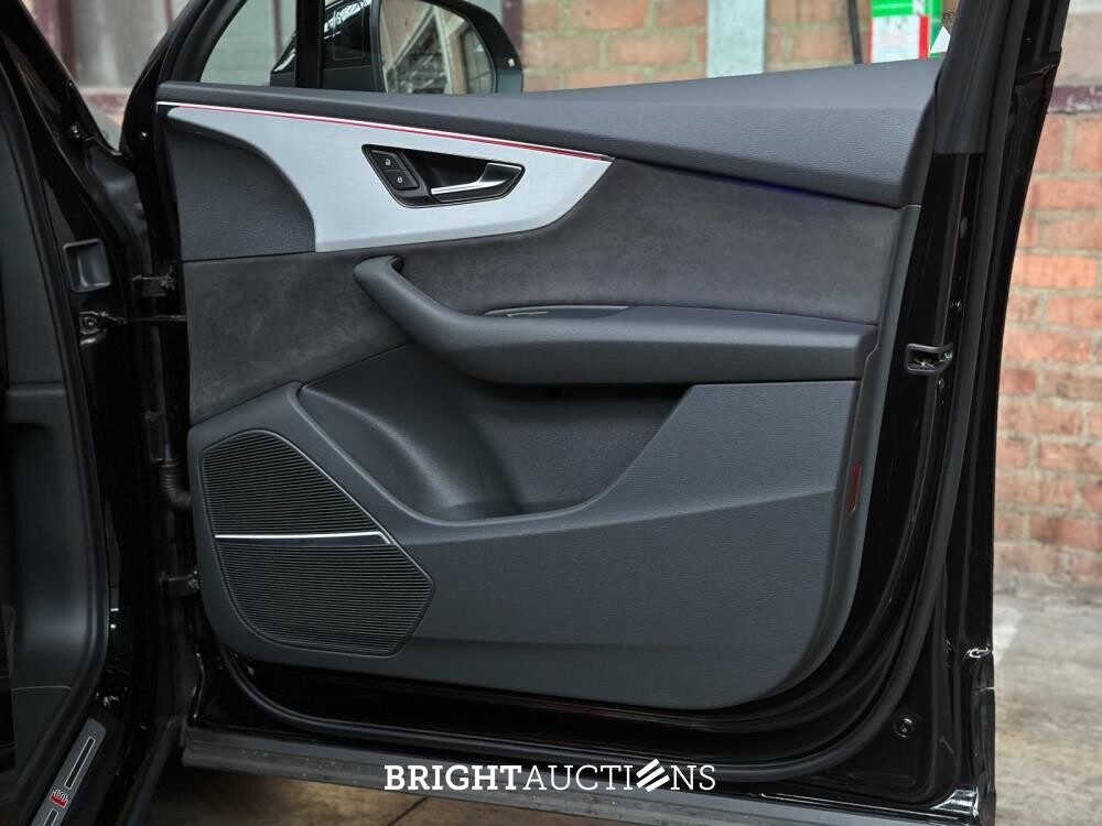 Audi Q7 60 TFSI e Quattro 489pk Pro Line S Competition S-Line 2023 Plug-In Hybrid, T-664-RT 