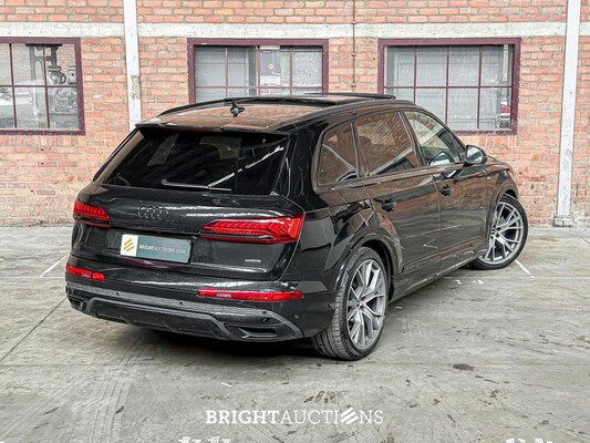 Audi Q7 60 TFSI e Quattro 489pk Pro Line S Competition S-Line 2023 Plug-In Hybrid, T-664-RT