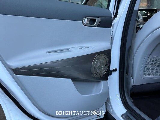 Hyundai NEXO FCEV Plus Pack 163pk 2020 (Origineel-NL), J-193-NB