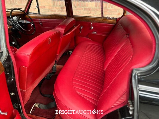 Jaguar MKII 2.4 inline-six -Overdrive- 120pk 1962 Mark 2 , HL-57-LJ