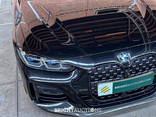 BMW M440i xDrive High Executive Coupe 4-Serie (origineel-NL),374pk 2021, NL-kenteken