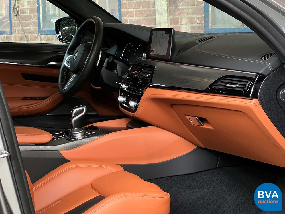 BMW M5 4.4 V8 BiTurbo F90 600PS 5er NW-Modell 2019.