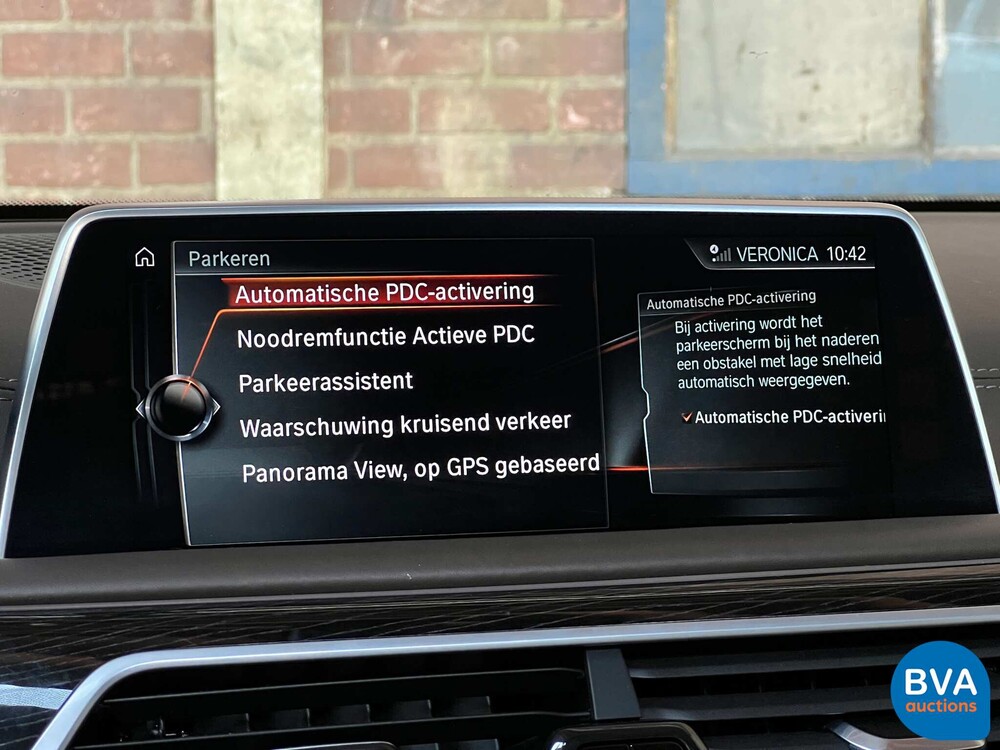 BMW M760Li xDrive M-Sport V12 7er LANG 609pk 2016 G12, L-128-BS.