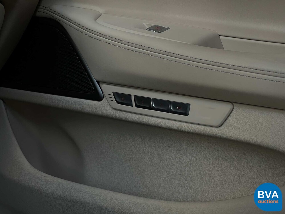 BMW M760Li xDrive M-Sport V12 7er LANG 609pk 2016 G12, L-128-BS.