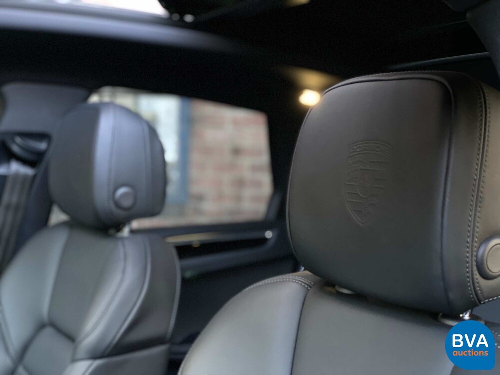 Porsche Macan S2.9 380 PS Modelljahr 2022.