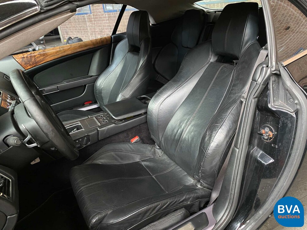 Aston Martin DB9 Volante 457 PS Cabrio 2007.