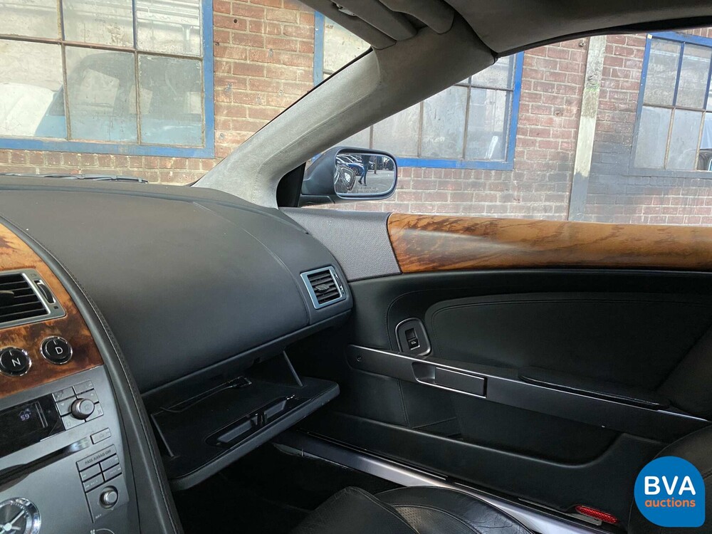 Aston Martin DB9 Volante 457 PS Cabrio 2007.