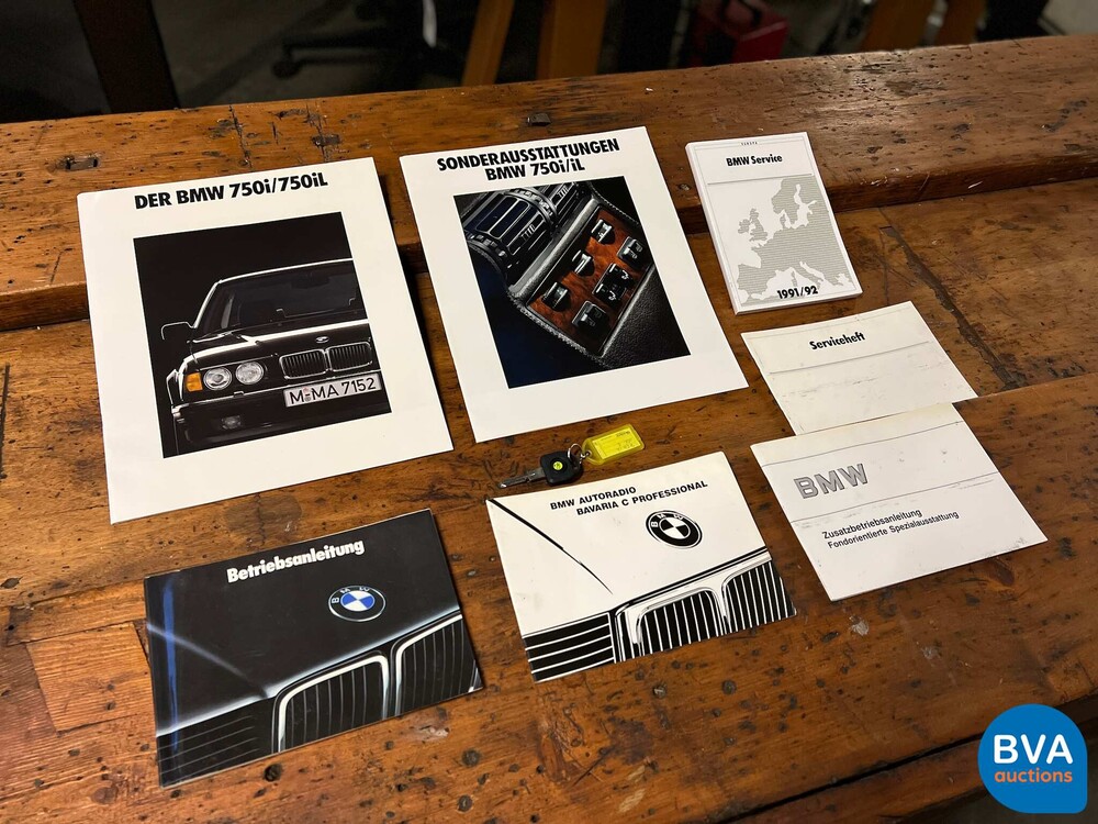BMW 750iL Highline 7er 5.0 V12 300 PS E32 1992.