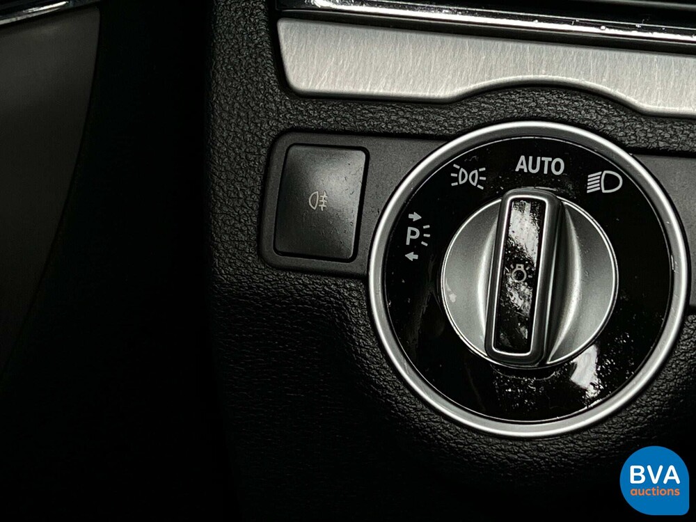 Mercedes-Benz E200 Cabriolet 184 PS E-Klasse 2011, 60-ZDJ-7.