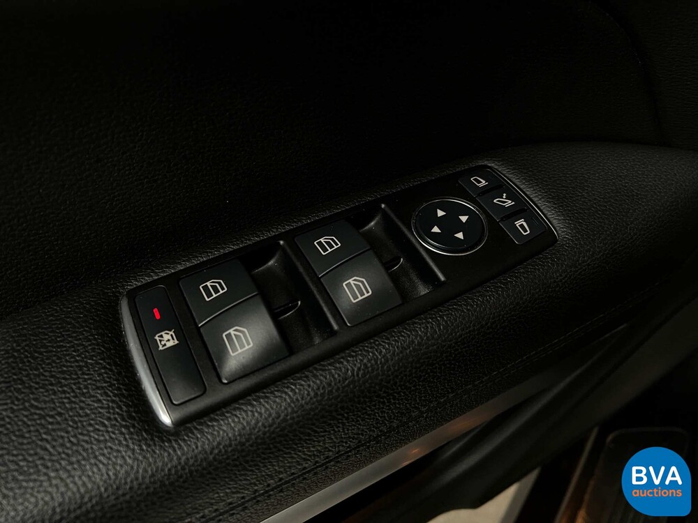 Mercedes-Benz E200 Cabriolet 184 PS E-Klasse 2011, 60-ZDJ-7.