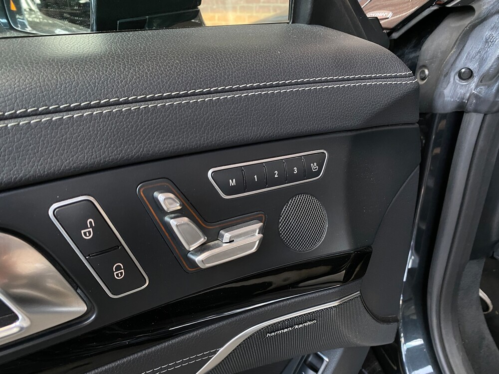 Mercedes-Benz SL400 Roadster 2015, N-518-LV.