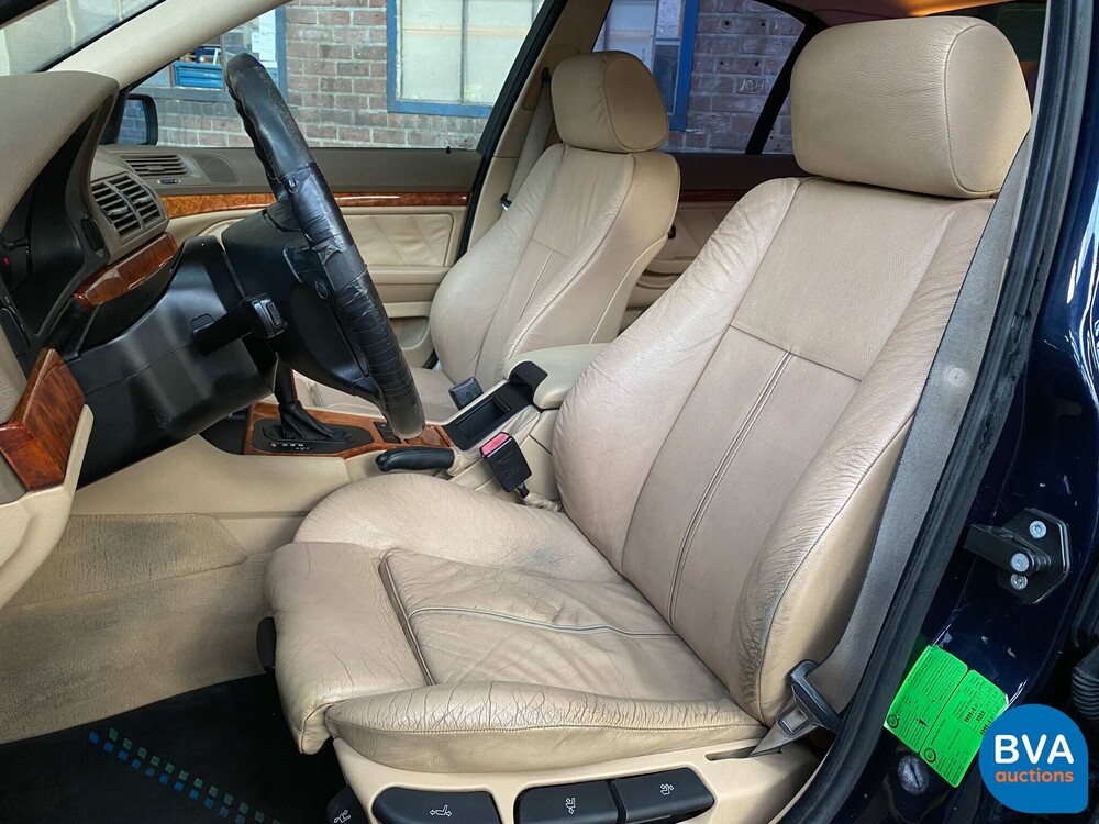 BMW Alpina B10 V8 E39 Limousine 347 PS 1998.