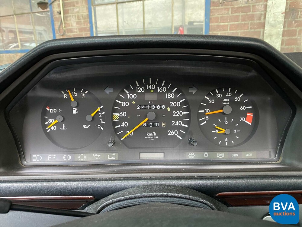 Mercedes-Benz E320 (W124) 220PS 1993, 99-FS-RV.