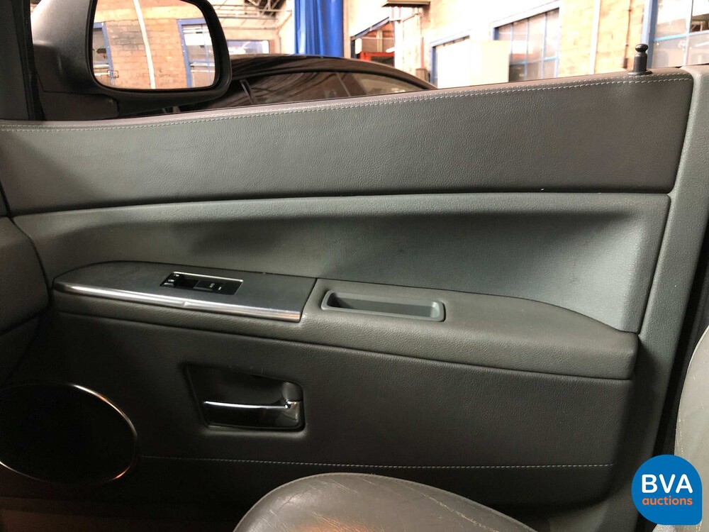 Jeep Grand Cherokee SRT6.1 V8 2007, graue Zulassung.