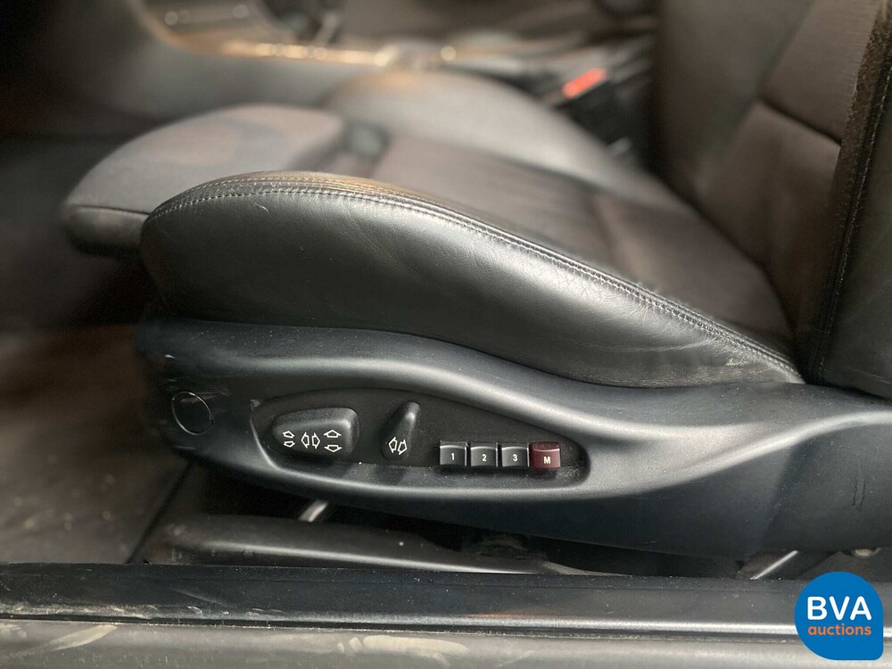 BMW 325Ci Executive Coupé 192pk 3er 2004, JK-513-X.