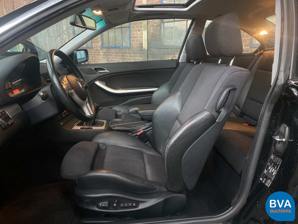 BMW 325Ci Executive Coupé 192pk 3er 2004, JK-513-X.