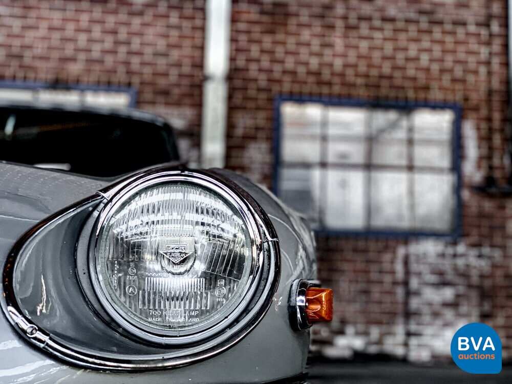 Jaguar E-Type 5.3 V12 2+2 313 PS MKIII 1972, AH-63-22.