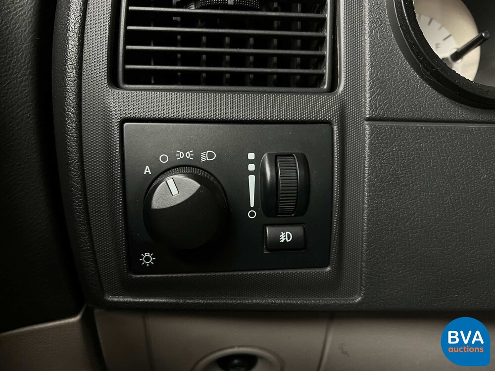 Dodge Charger 5.7 V8 Hemi 2006.