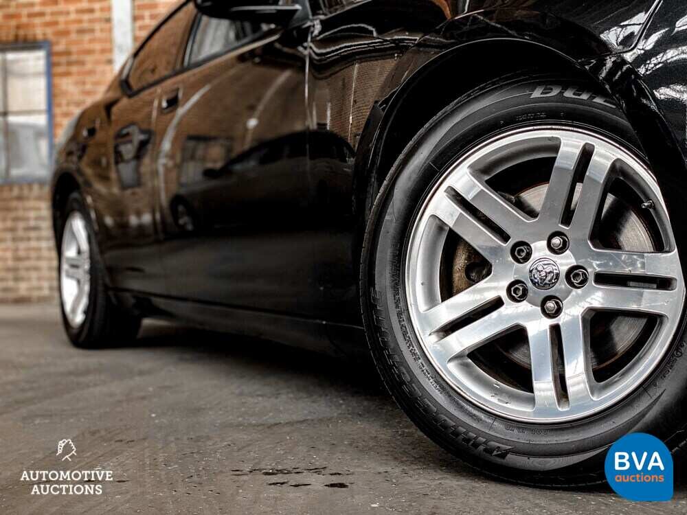 Dodge Charger 5.7 V8 Hemi 2006.