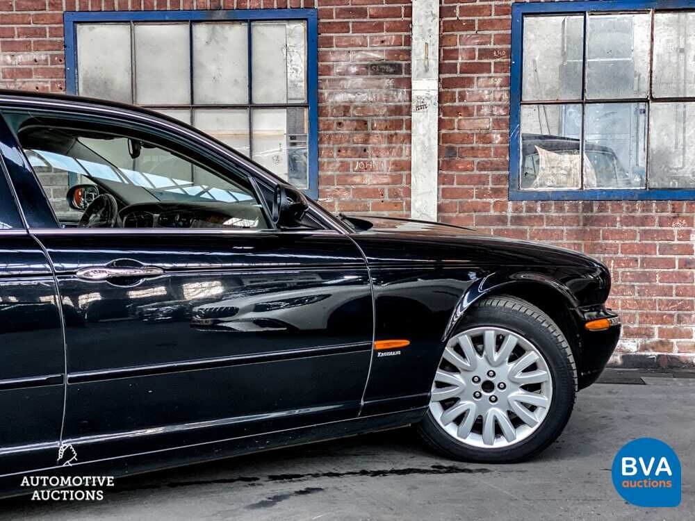 Jaguar XJ3.5 V8 Automatik 258 PS Org.NL 2004, 32-NV-FX.