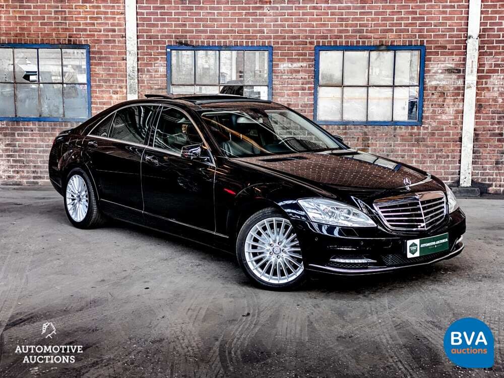 Mercedes-Benz S400 Hybrid LANG S-Klasse PRESTIGE PLUS Facelift 2010 279 PS, 70-NNT-2.